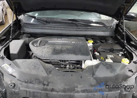 2020 Jeep Cherokee Latitude Lux 4X4 from USA, damaged, VIN 1C4PJMLX1LD642137